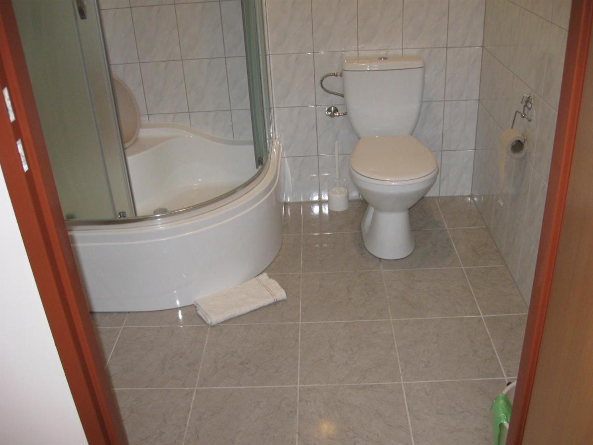 Pokoje Ku Morzu 1 Wicie Hotel Wicie  Eksteriør billede
